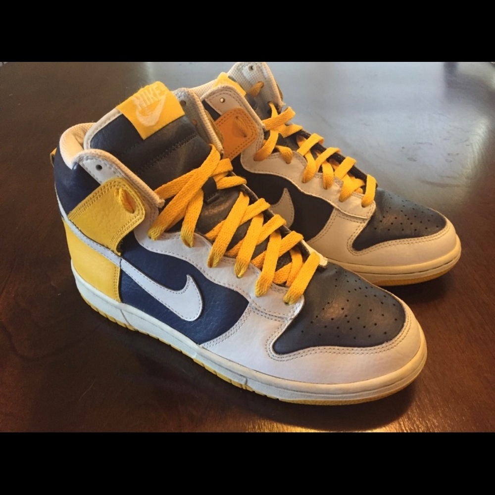 Nike SB Dunk Hi Midnight Navy/White/Varsity Maize